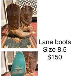 Lane Boots. Size 8.5. Very little wear.